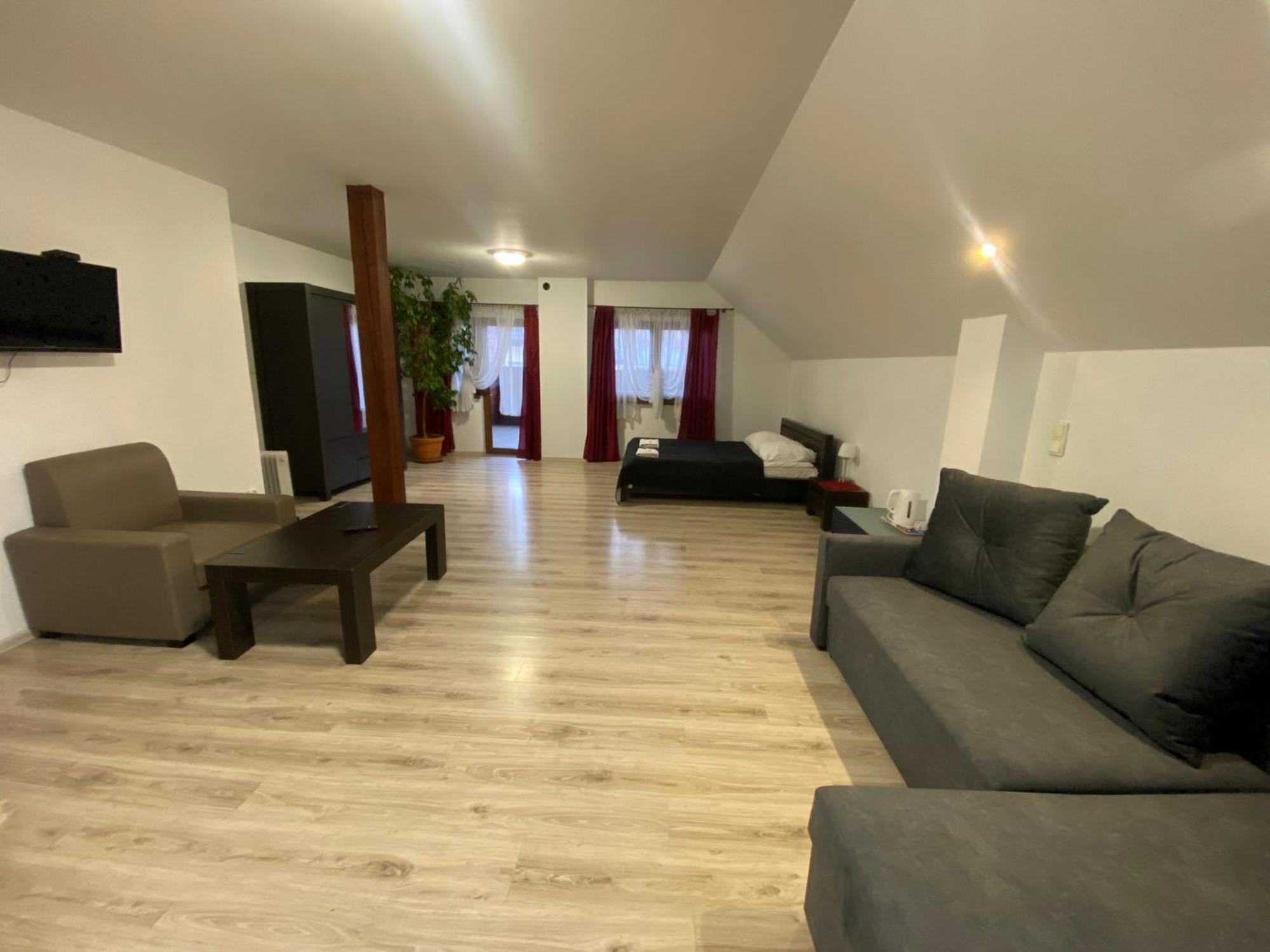 Ceglany Dworek Chojnow Exteriér fotografie