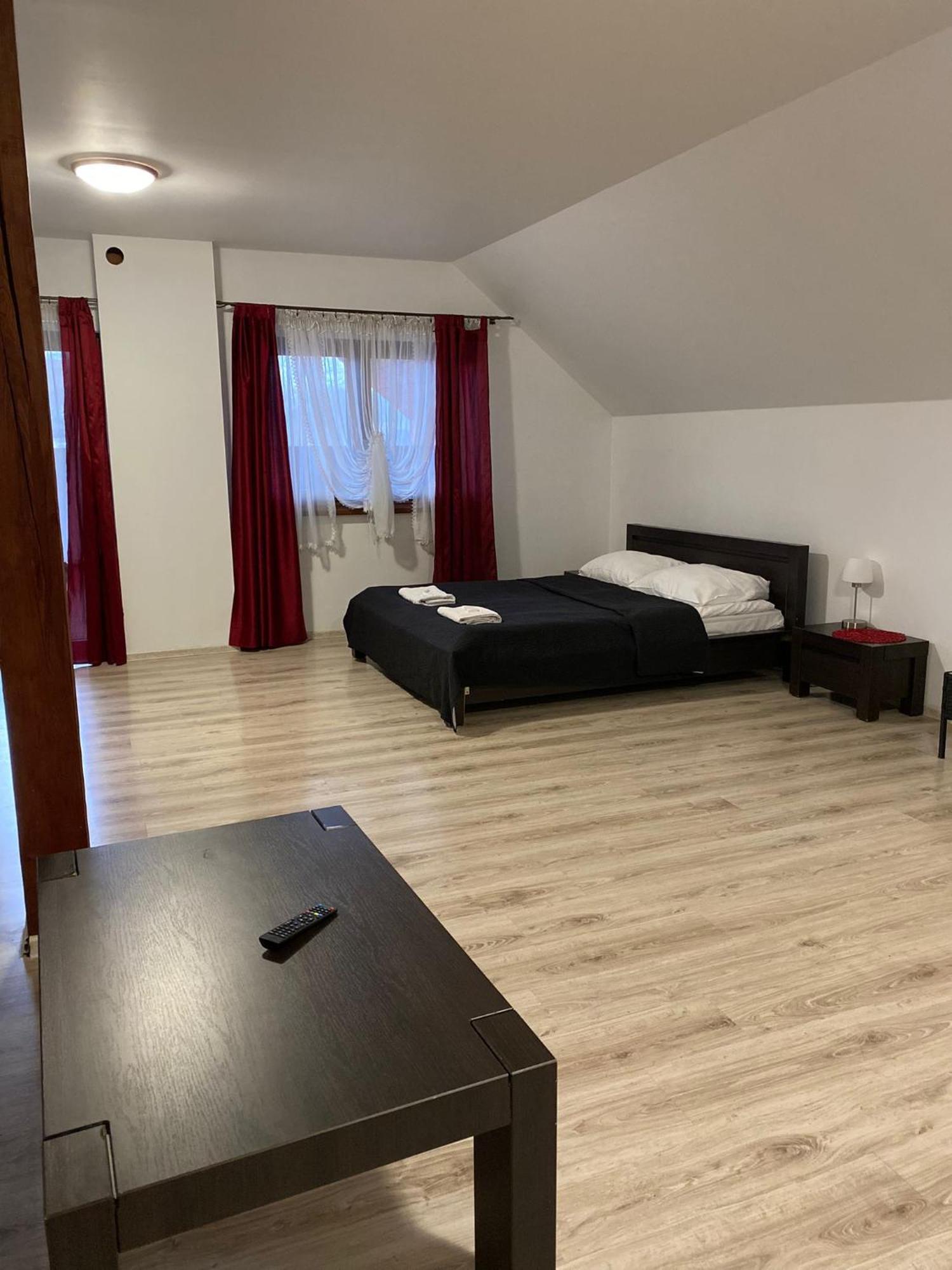 Ceglany Dworek Chojnow Exteriér fotografie